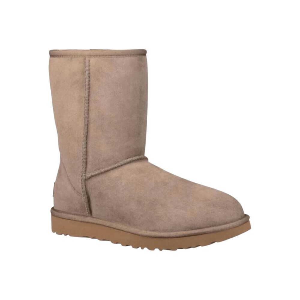 UGG Classic Short Waterproof Winter Boot Size 9